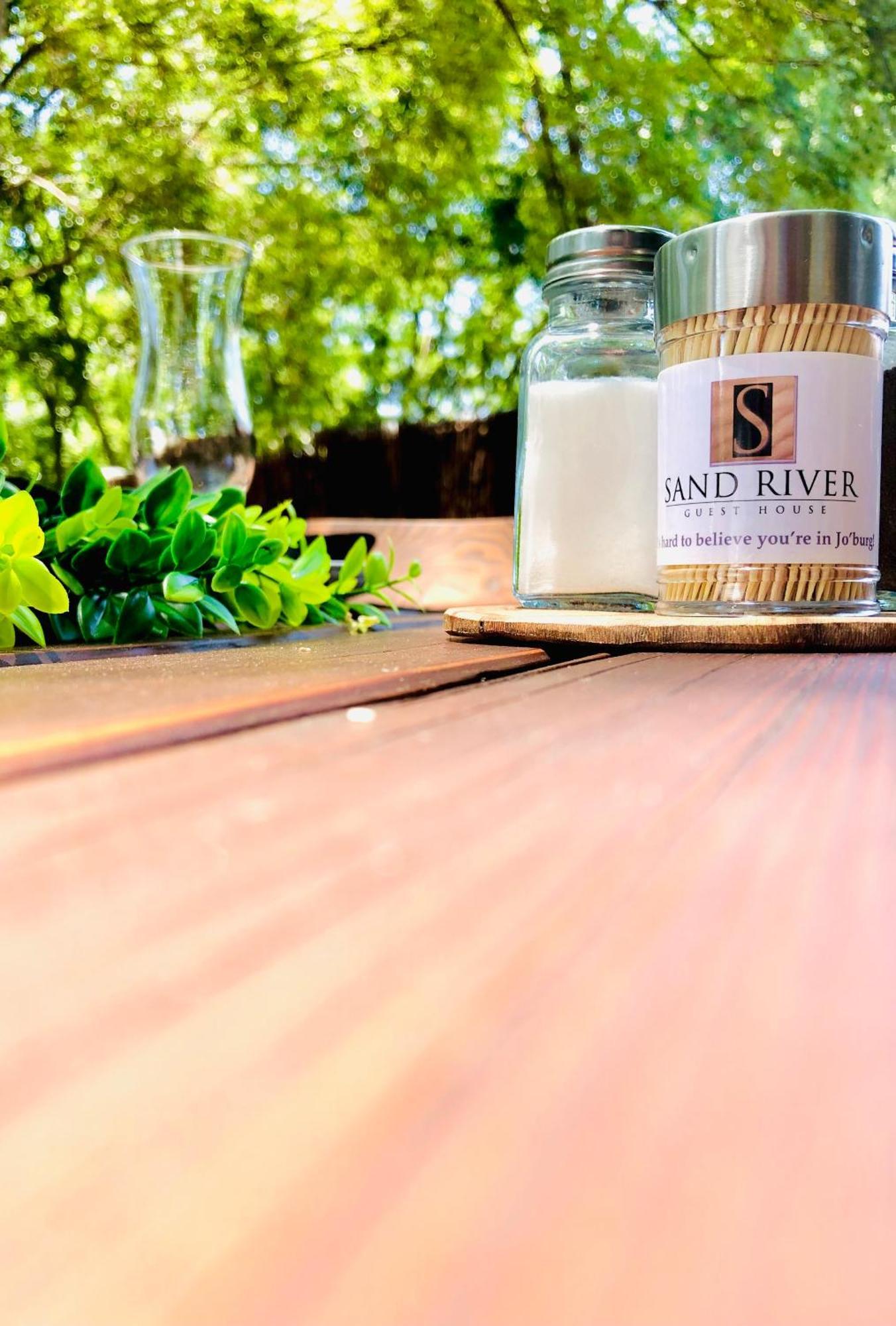 Sand River Guest House Johannesburg Ngoại thất bức ảnh